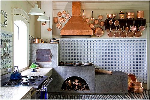 O fogão a lenha faz toda a diferença na cozinha (Foto: Reprodução)